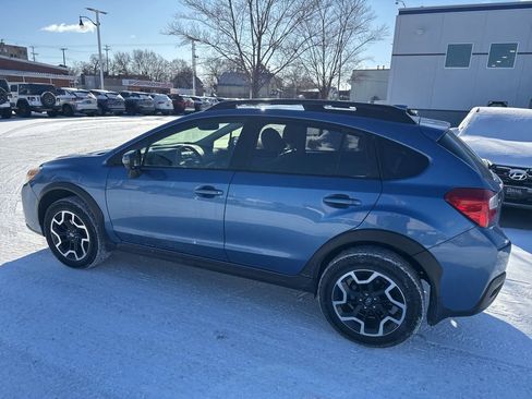 Used 2016 Subaru Crosstrek 2.0i Limited w/ Popular Package #2 image 9