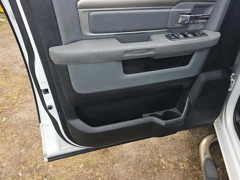 Used 2018 RAM 1500 Big Horn AWD/4WD image 11