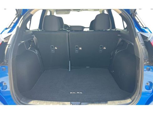 Certified 2025 Nissan Kicks Play S FWD image 9