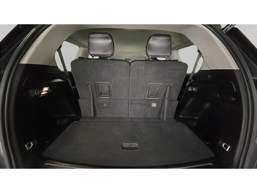 Used 2023 Jeep Grand Cherokee L Limited AWD/4WD image 17