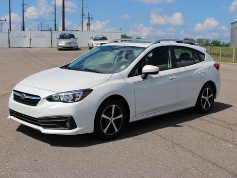 Used 2021 Subaru Impreza 2.0i Premium AWD/4WD image 2