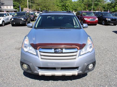 Used 2013 Subaru Outback 2.5i Limited AWD/4WD image 3