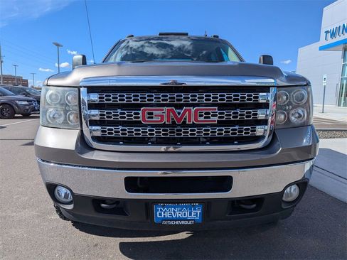 Used 2013 GMC Sierra 2500 SLT w/ SLT Convenience Package image 4
