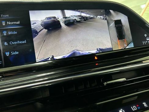 Used 2022 Cadillac Escalade Sport image 28