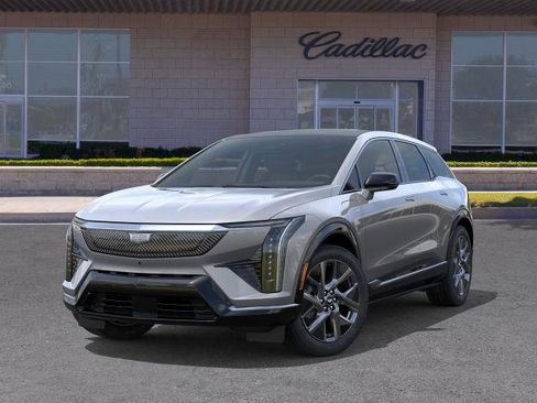 New 2026 Cadillac Optiq Luxury 1 image 6