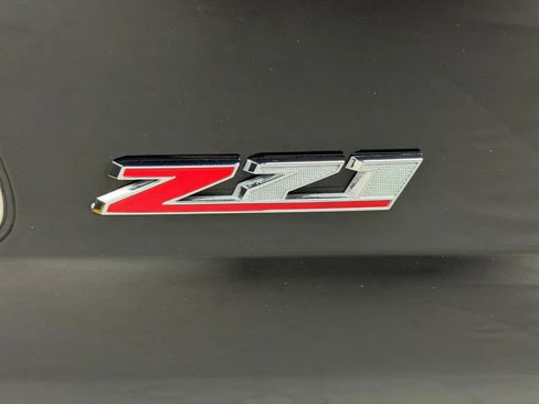 Used 2020 Chevrolet Suburban LT w/ Luxury Package AWD/4WD image 9