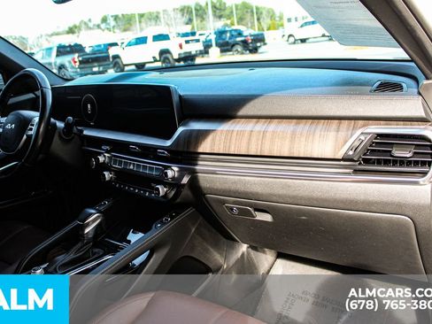 Used 2024 Kia Telluride SX image 28