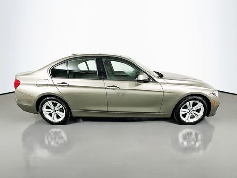 Used 2016 BMW 328i Sedan RWD image 4