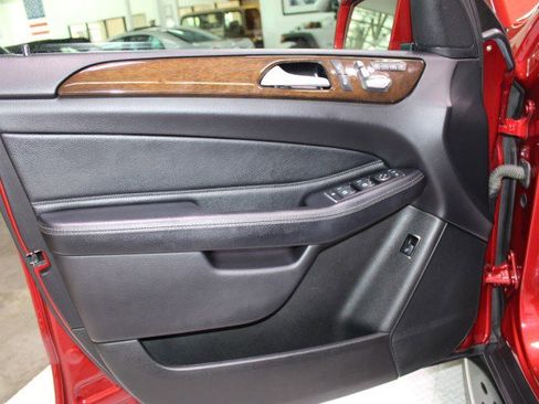 Used 2016 Mercedes-Benz GLE 350 image 46