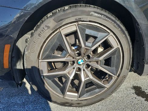Used 2026 BMW 530i xDrive AWD/4WD image 5