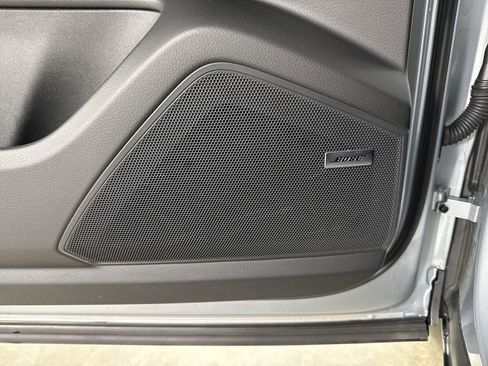Certified 2025 Porsche Cayenne image 34