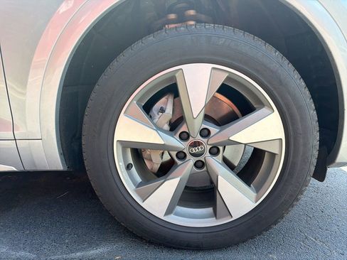 Used 2023 Audi Q5 2.0T Premium Plus w/ Premium Plus Package image 10