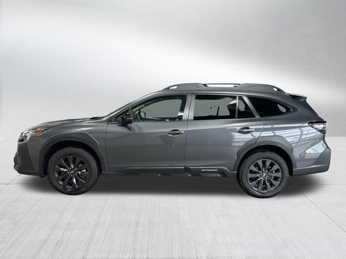 Certified 2025 Subaru Outback Onyx Edition image 4