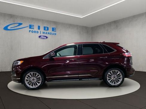 Used 2020 Ford Edge Titanium w/ Equipment Group 301A AWD/4WD image 3