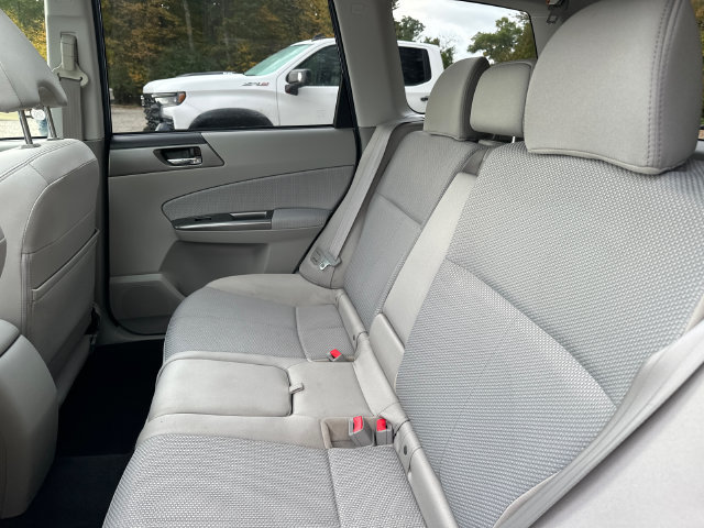 Used 2013 Subaru Forester 2.5X Premium w/ All-Weather Pkg AWD/4WD image 21