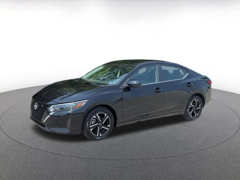 Used 2025 Nissan Sentra SV FWD image 8