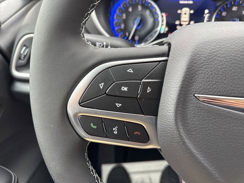 New 2026 Chrysler Voyager LX image 30