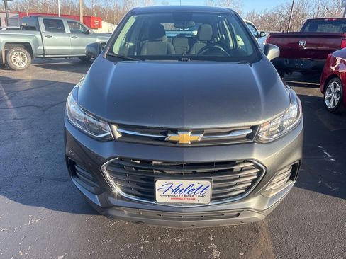 Used 2019 Chevrolet Trax LS image 7