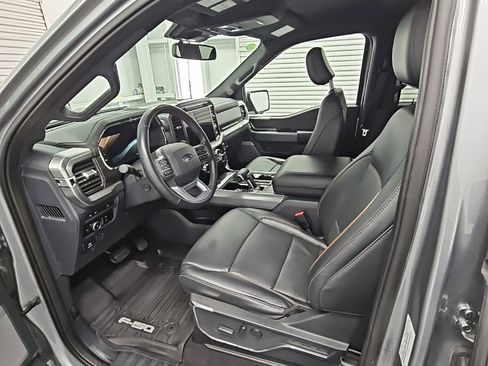 Used 2024 Ford F150 Lariat image 10