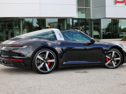 Used 2021 Porsche 911 Targa 4S AWD/4WD image 39