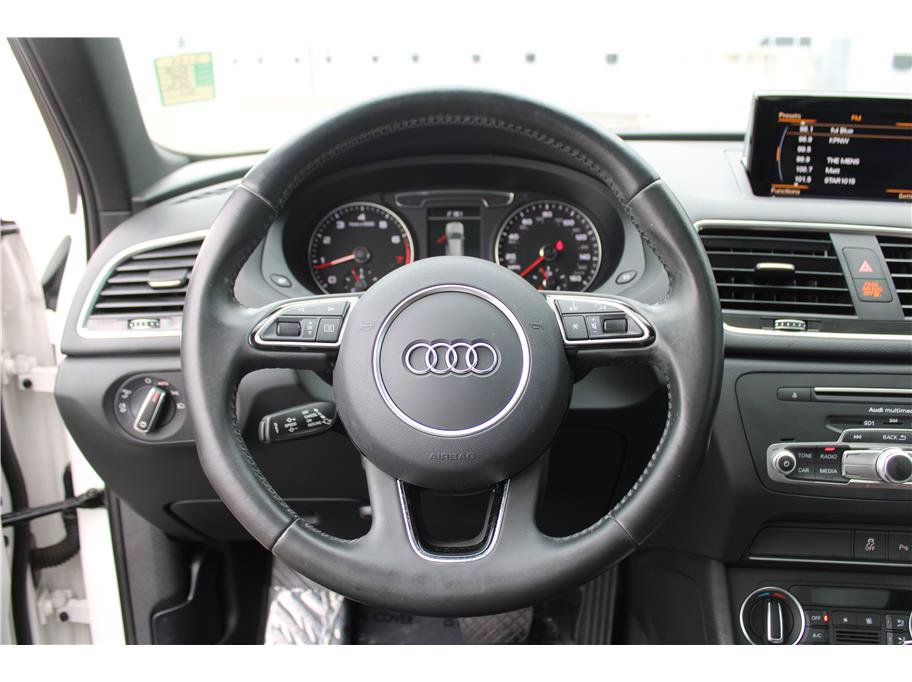 Used 2018 Audi Q3 2.0T Premium AWD/4WD image 19