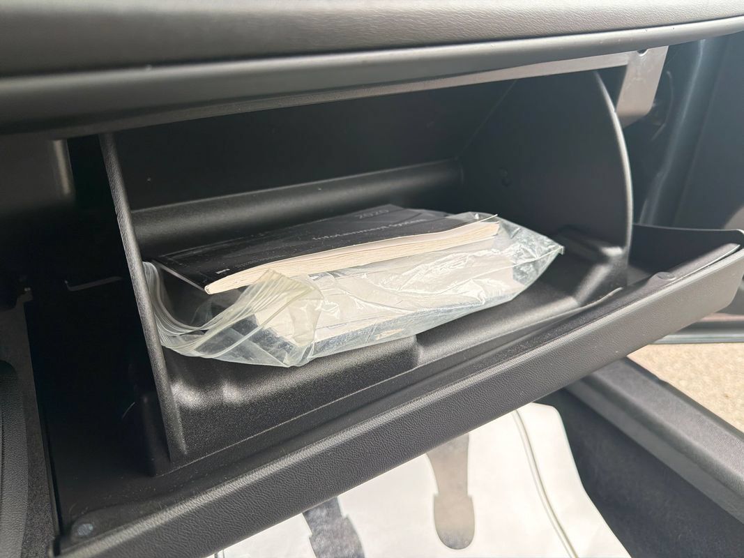 Used 2020 Chevrolet Camaro LT RWD image 27