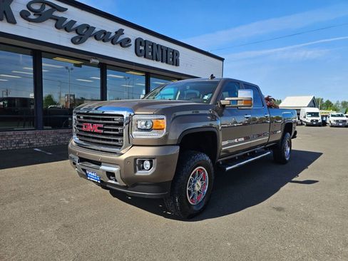 Used 2015 GMC Sierra 3500 SLT w/ Duramax Plus Package AWD/4WD image 2