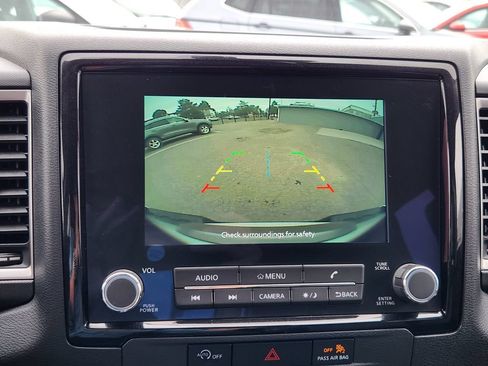 Certified 2024 Nissan Frontier SL w/ Technology Package AWD/4WD image 14