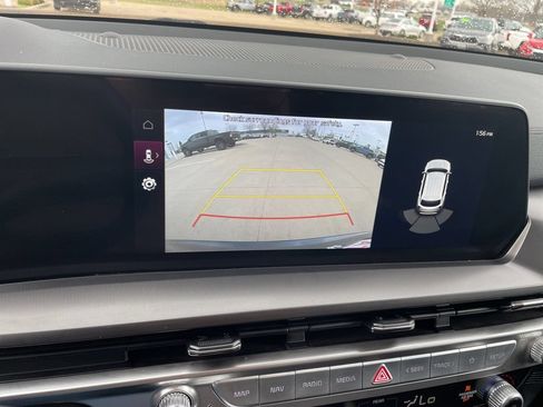 Used 2025 Kia Telluride S AWD/4WD image 22
