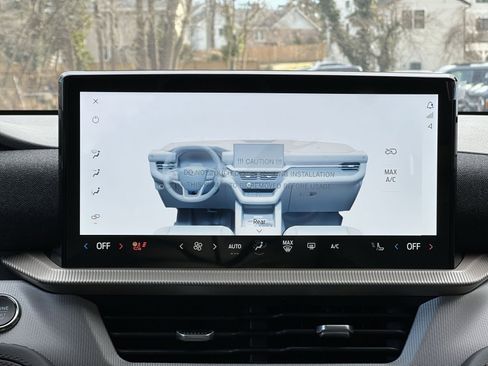 New 2025 Ford Explorer Active w/ Active Comfort Package image 21