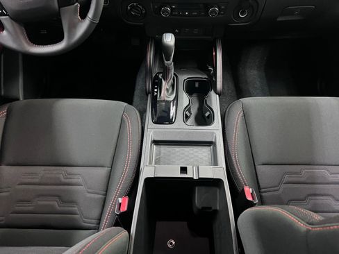 New 2025 Nissan Frontier PRO-4X image 18