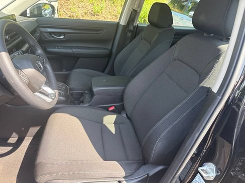 Used 2024 Honda CR-V LX image 8