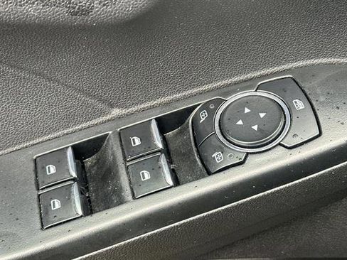 Used 2024 Ford Escape ST-Line image 13
