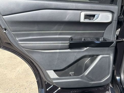 Used 2023 Ford Explorer ST w/ Equipment Group 401A AWD/4WD image 19