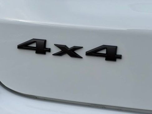 New 2026 Jeep Compass Latitude image 25