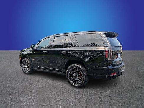 Certified 2023 Cadillac Escalade V w/ Heavy-Duty Trailer Package AWD/4WD image 3