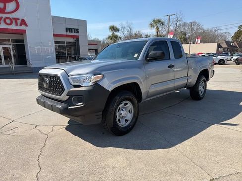 Used 2020 Toyota Tacoma SR RWD image 1