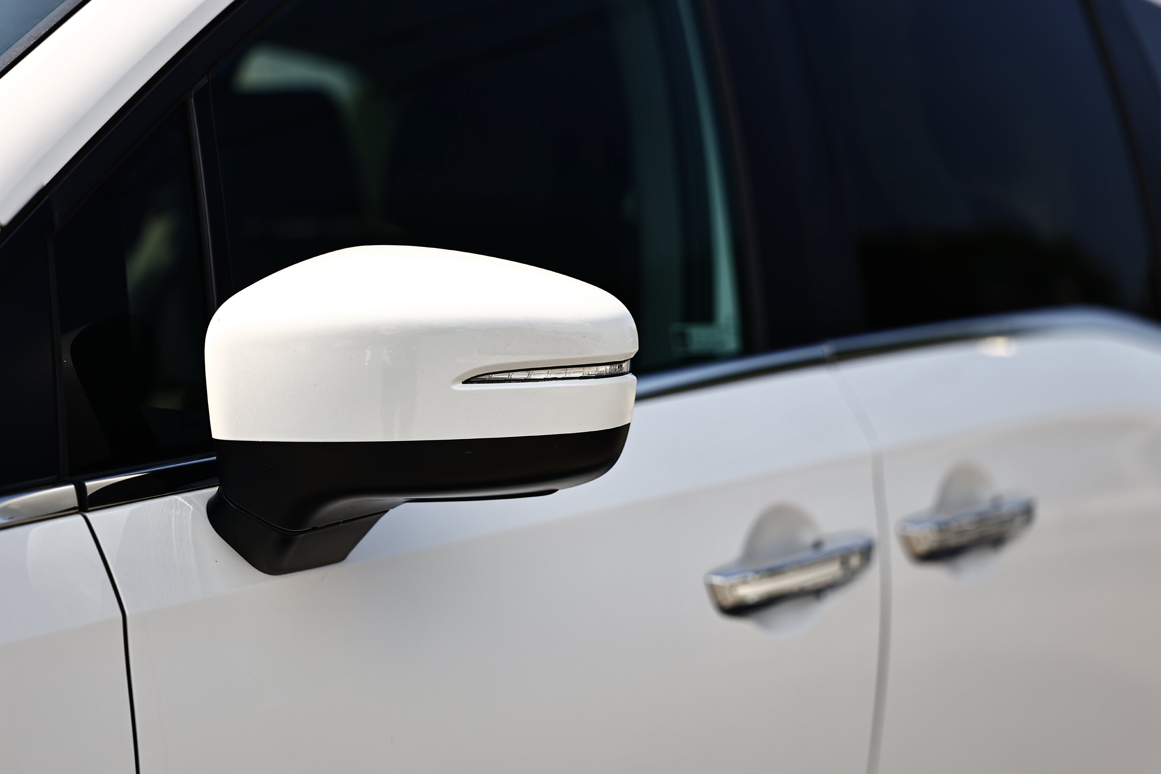 Used 2024 Honda Odyssey EX-L image 3