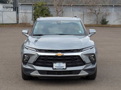 Used 2024 Chevrolet Blazer LT image 8