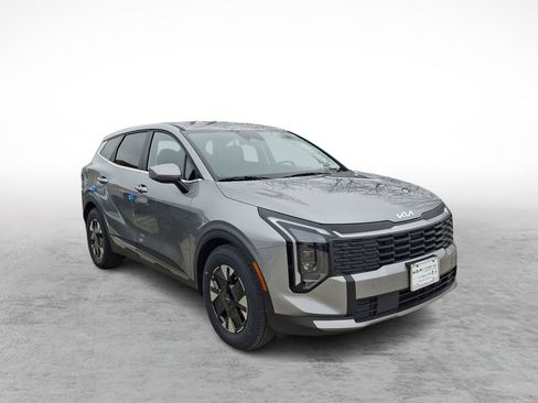 New 2026 Kia Sportage LX image 3
