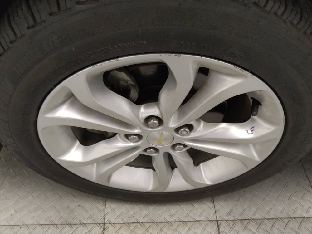 Used 2019 Chevrolet Cruze LS w/ LS Convenience Package FWD image 31