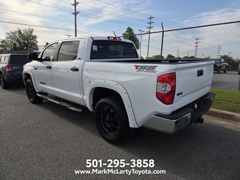 Used 2017 Toyota Tundra SR5 w/ SR5 Upgrade Package AWD/4WD image 8