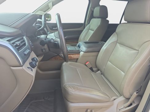 Used 2020 Chevrolet Tahoe Premier AWD/4WD image 15
