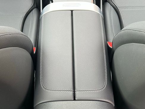 Certified 2025 Mercedes-Benz C 300 4MATIC Sedan image 22