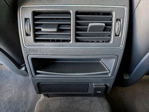 Certified 2023 Jaguar F-PACE S image 18