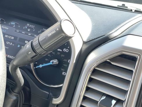 Used 2017 Ford F250 Lariat w/ FX4 Off-Road Package image 15