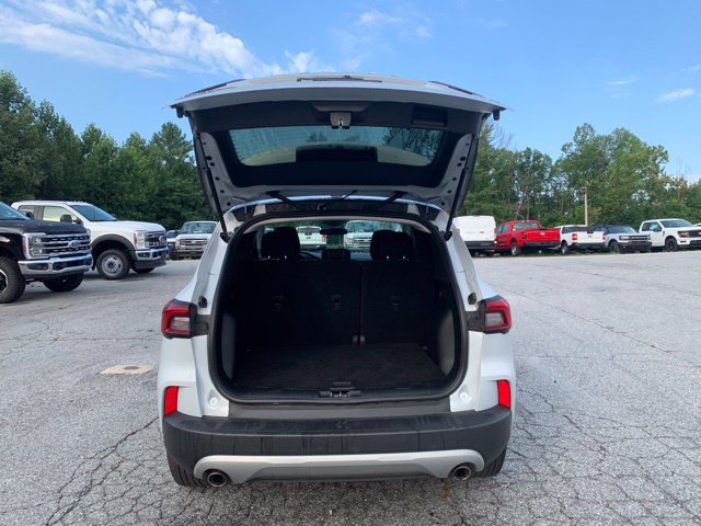 Used 2025 Ford Escape Active AWD/4WD image 8