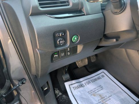 Used 2016 Honda Pilot Touring image 10