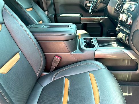 Used 2020 GMC Sierra 1500 AT4 w/ AT4 Premium Package AWD/4WD image 26