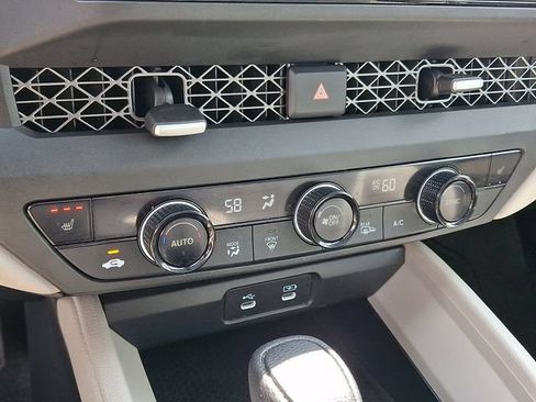 Used 2023 Honda Accord EX image 17